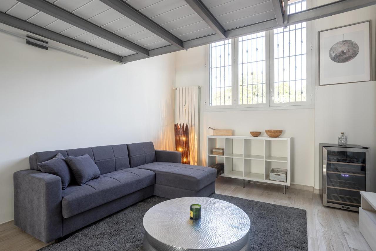 Navigli-Duomo Exclusive Design Loft Su Due Piani Con Wifi Apartamento Milão Exterior foto